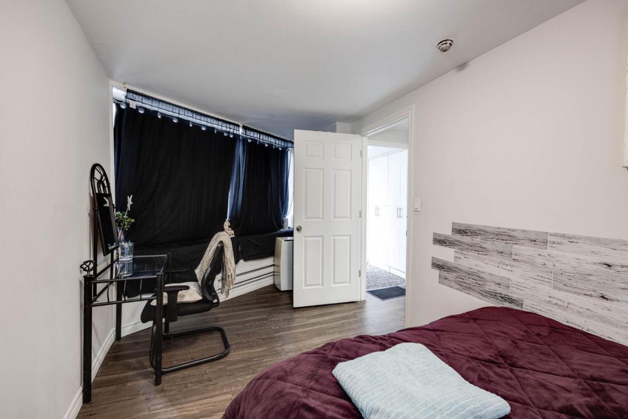 Ferienwohnung Bright Parkdale Court - Little Portugal W/ Free Parking Toronto Exterior foto